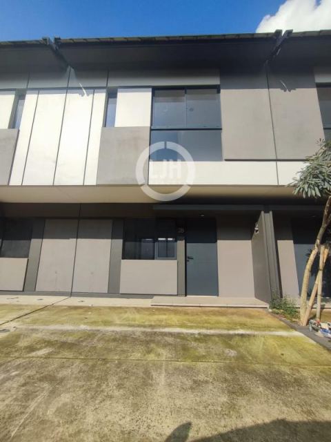 Dijual rumah baru Park Serpong dekat Gading Serpong