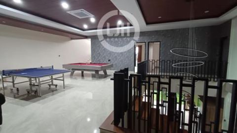 Rumah siap huni dan nyaman Puri Arga Golf. BSB. Semarang Barat-11427