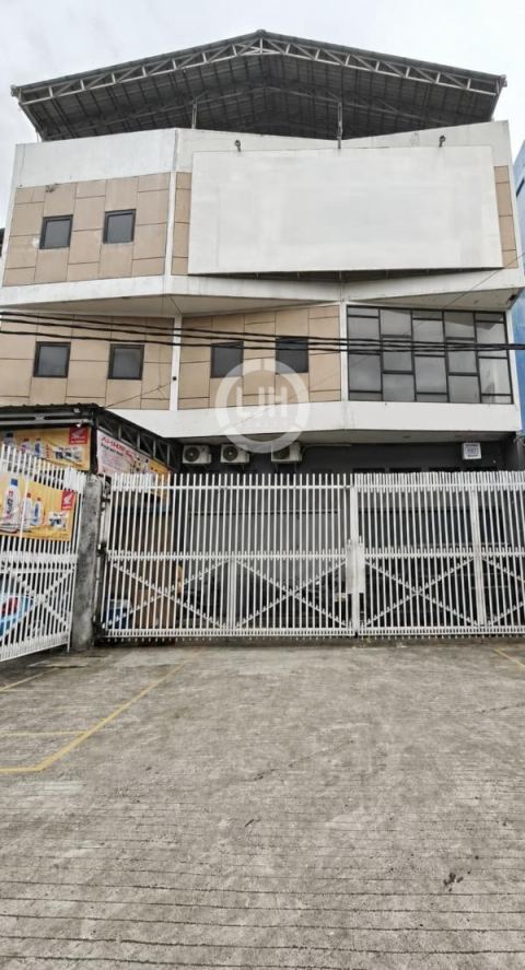 Disewa Ruko di Cakung jakarta timur 3 lantai lokasi setrategis (D0395)