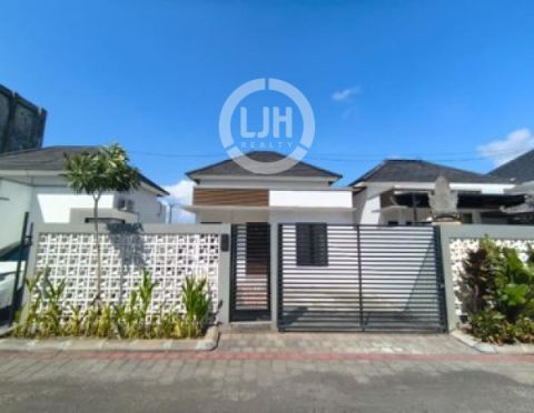 Modern House for Lease in Residential Area Nusa Dua