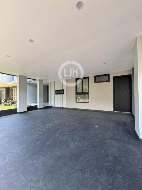 Brand New House De Park BSD Dekat Tol, Mall & Kampus Atma Jaya