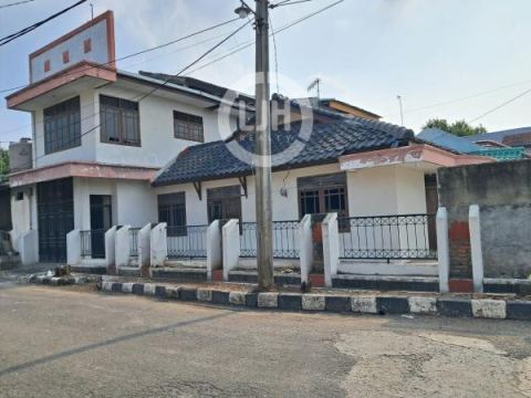 Rumah 2 Lantai di Cluster Alamanda Indah Harapan Indah Bekasi Jawa Barat