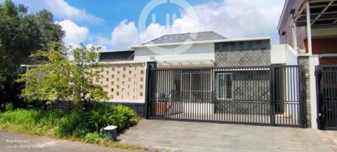 Best Deal! Rumah Citra Raya dengan Carport Luas dan Lokasi Favorit