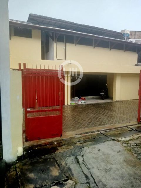 Dijual Rumah di Senopati Jakarta Selatan
