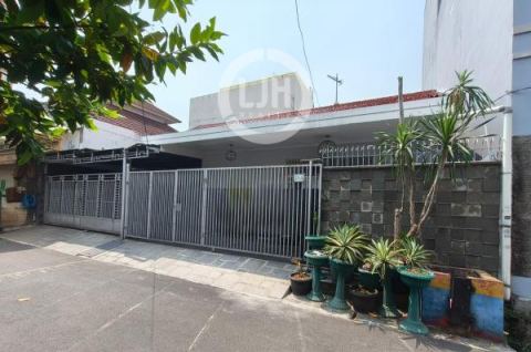 Rumah Gandeng siap huni dalam komplek di Tomang - Jakarta Barat 
