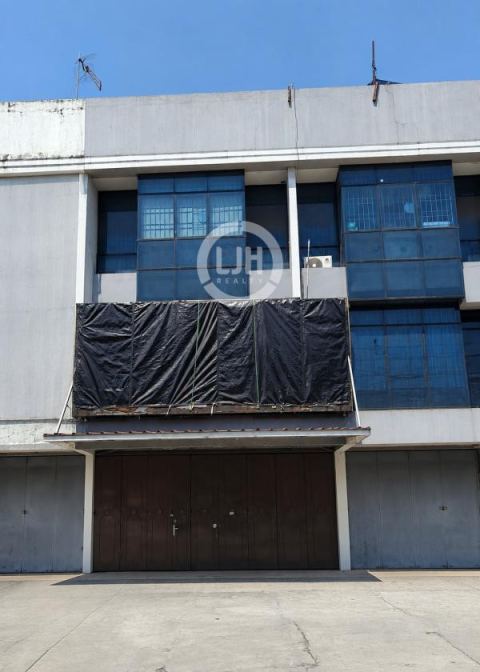 Ruko Strategis siap pakai di Angke - Jakarta Barat 