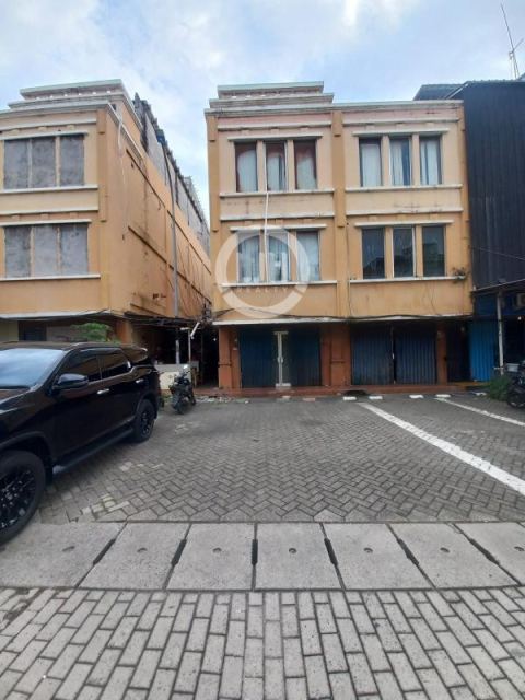 Ruko Disewakan 3 Lantai di Kokan Permata Kelapa Gading Jakarta Utara