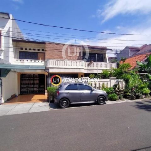 Dijual Rumah Tebet Barat Jalan Lebar cukup 2 Mobil