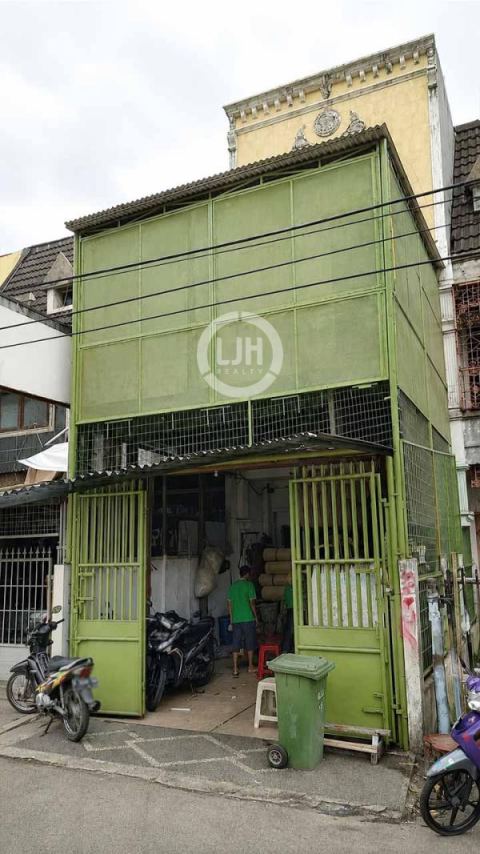 Jual Ruko Taman Ratu Jakarta Barat - LB 270 m² Dekat Tol Tomang & Kebon Jeruk Cocok Untuk Usaha