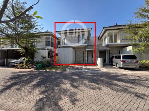 4 bedrooms house for sale at Perum Citraland, Ubung, strategic location, well maintained, only 10 minutes to Denpasar City Park