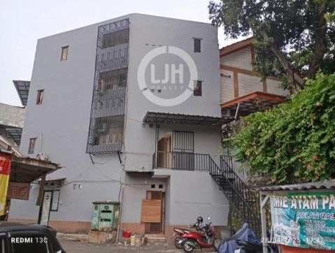 Kost Aktif 34 Kamar Villa Melati Mas Dekat Pusat Bisnis BSD City