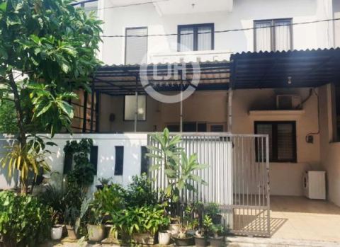 Rumah Siap Huni Di Sektor 1 E Gading Serpong