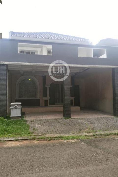 Rumah 2 Lantai Satu Langkah ke Pintu Toll Kota Wisata Cibubur