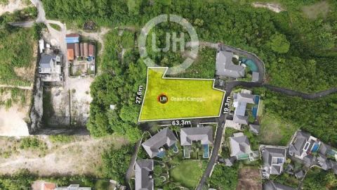 Best land Investment at Jimbaran, strategic location, good access with a view of Garuda Wisnu Kencana
