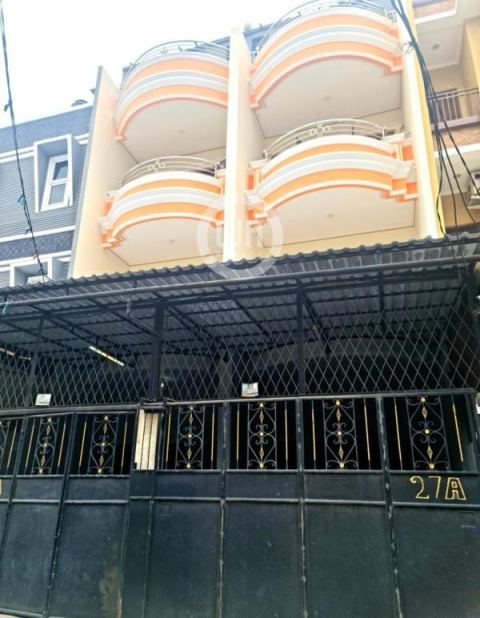 Rumah Siap Huni DI Jelambar Jakarta Barat