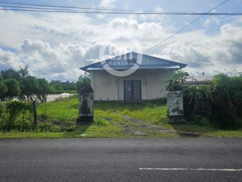 Warehouse for rent at Tabanan, strategic location, well maintained, close to Tuakilang Station and Bhakti Rahayu Hospital