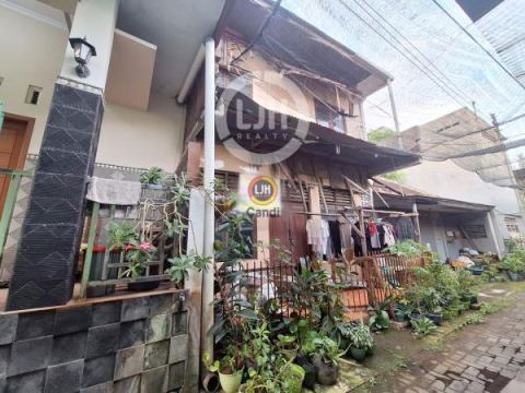 Rumah di Kp Malang MT Haryono Semarang