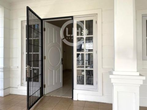 Rumah Siap Huni di Kota Wisata, Cibubur, Gn. Putri, Bogor.