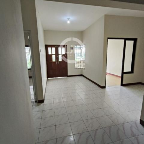 Rumah siap huni di daerah Ngaliyan