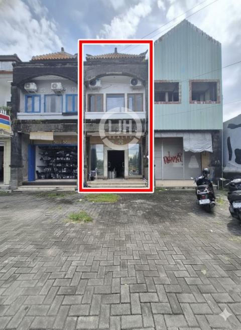 Shophouse for rent at Padangsambian, Denpasar, strategic location, well maintained, close to Kerobokan area