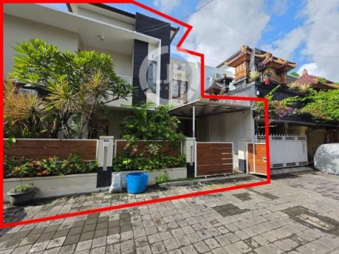 Modern Design House For Lease At Sidakarya, Denpasar Selatan, Maintained and Furnished Condition, Located In Residential Area, Close To Sanur Beach, Icon Mall and Renon