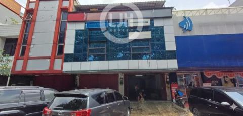 Ruko 3 Lantai Siap Huni di Boulevard Barat Raya, Kelapa Gading, Jakarta Utara