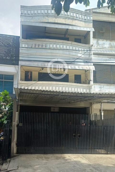 Dijual / Disewakan Ruko 4 Lantai Lokasi Strategis, Cocok Untuk Berbagai Usaha, Tomang, Jakarta Barat 