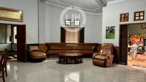 Rumah Bogor Raya Permai, Luas 385M2, Kamar 3, Carpot 2 Mobil, SHM, bisa KPR, Fasilitas 1Km Dari Rs Hermina, Universitas Nusa Bangsa Bogor, Akses Langsung Tol Lingkar Luar Bogor
