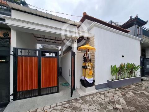 Brand New Villa For Lease at Mengwi, Located In Residential Area With Paved Road Access, Furnished, Close to Puspem Badung