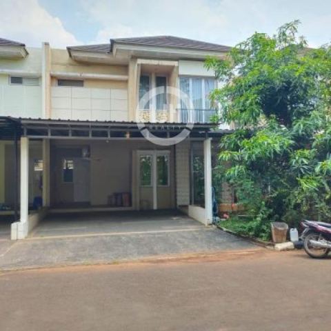 Rumah 2 Lantai, Dalam Cluster Water Spring, Luas Tanah 200M2, Kamar 4+1, Semi Furnished, Hanya 2 Menit Menuju Mall Living World, Akses Langsung Tol Tambun Grand Wisata Bekasi