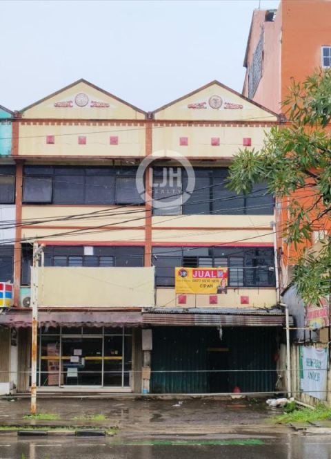 Dijual Ruko Lokasi Strategis Berada di Jalan Raya Besar Ramai dan Cocok Untuk Usaha di Sepanjang Jaya Bekasi