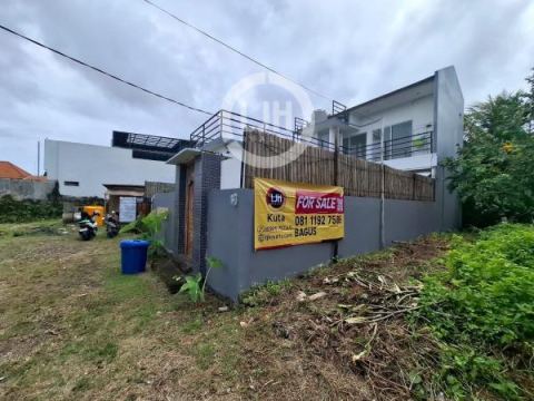 Maintained Villa For Sale At Ungasan, Located In Tourist Area, Semi Furnished Villa, Close to Melasti Beach and GWK