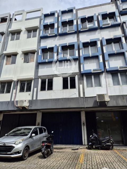 Ruko Dijual 4 Lantai di Gading Bukit Indah, Kelapa Gading, Jakarta Utara
