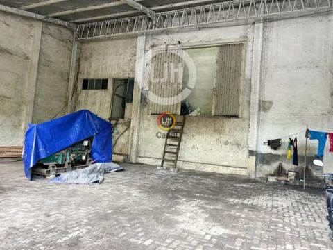 Gudang di Raden Patah Semarang