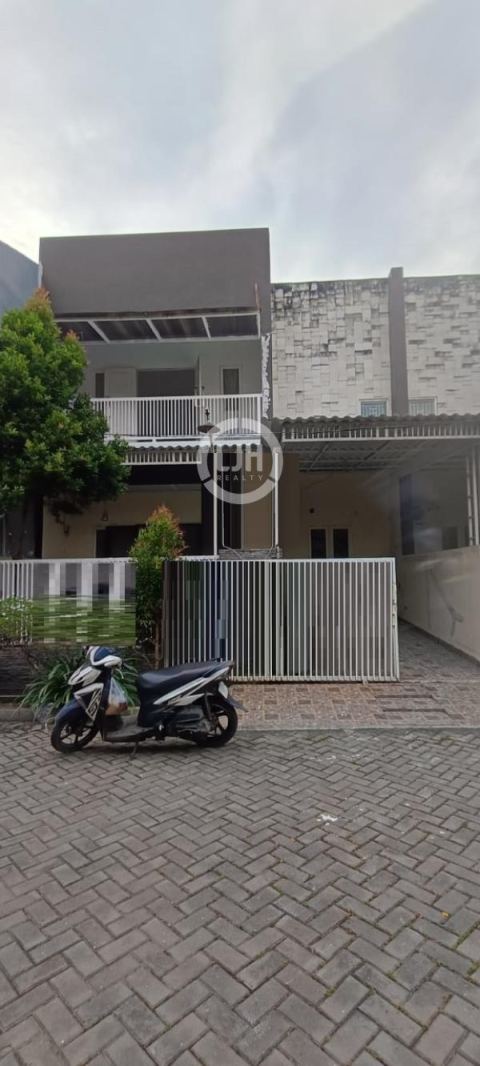 Jual Rumah Di Harapan Indah bekasi kota 2 lantai dkt Halte Transbeken(D0128)