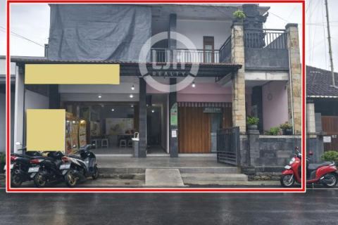 Shophouse for sale at Dalung, strategic location, well maintained, close to Kerobokan and Canggu area