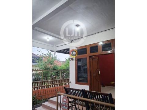 Rumah di Halmahera Semarang