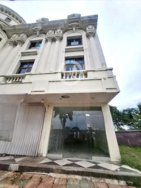 Ruko 3,5 Lt Siap Pakai Posisi Strategis Di Alternatif Cibubur, Jatikarya, Bekasi.
