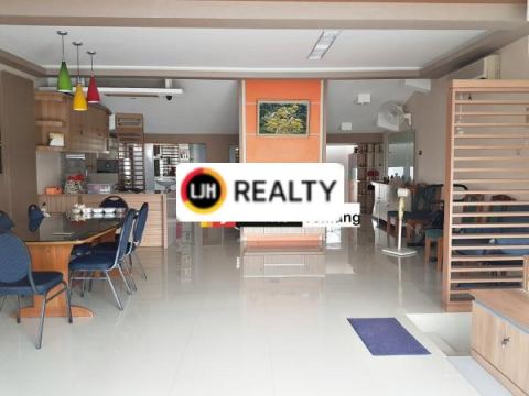 RUMAH di Tomang, Jakarta Barat terawat Bagus Dekat Tempat Ibadah