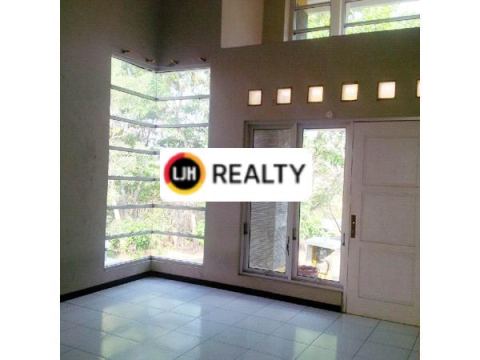 Rumah di Pandanaran Hills Sambiroto Semarang