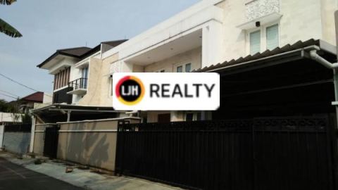 Rumah Di Kesehatan Dijual 