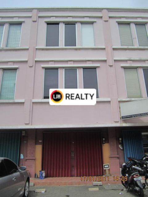 Ruang Usaha Di Kokan Permata Disewa