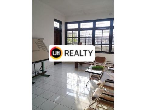 Rumah di Singa Tengah Kalicari Semarang