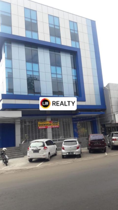 Ruko Di Boulevard Raya, Kelapa Gading