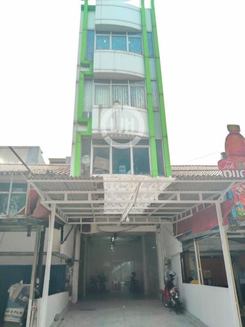 Ruko Di Jalan Boulevard Raya, Area Kelapa Gading