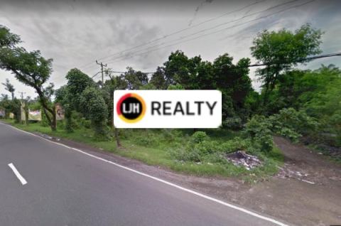 Tanah dekat pelabuhan Celuk Gawang