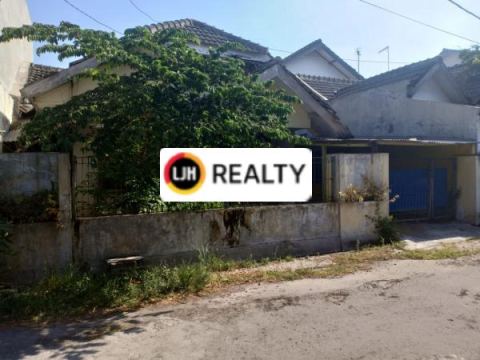 Tanah di lingkungan perumahan