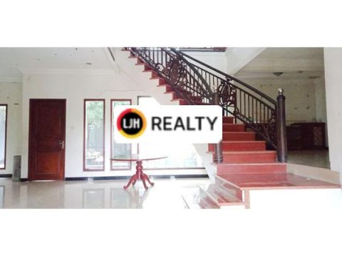 Rumah di Cinde Timur Atas Raya Semarang