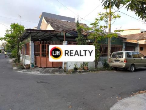 Dijual rumah. Perumahan cluster. Di Puri Gading.