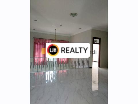 Rumah di Bukit Permata Ngesrep Semarang